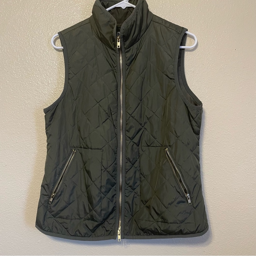 Women’s Quilted Vest